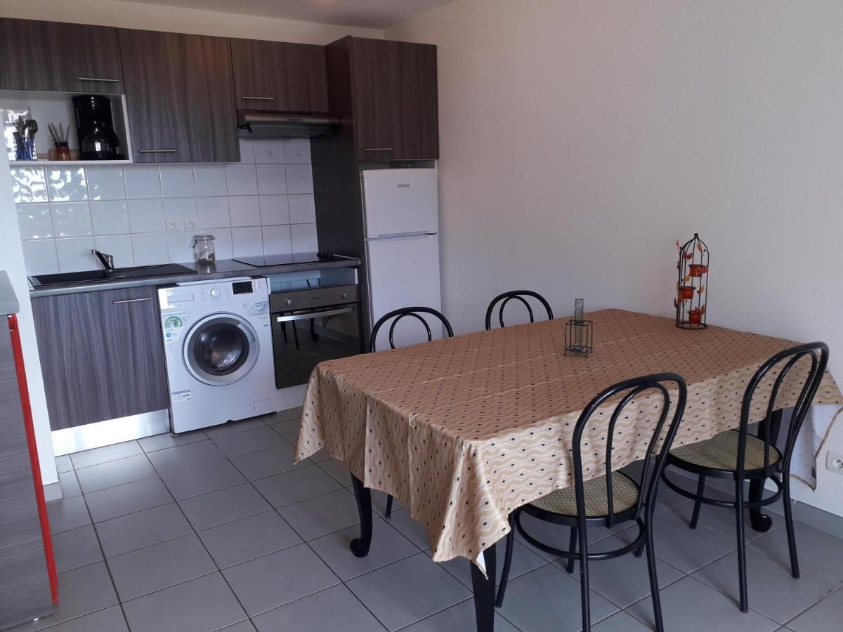 Bel Appartement En Residence Avec Parking Prive Arvert Екстер'єр фото